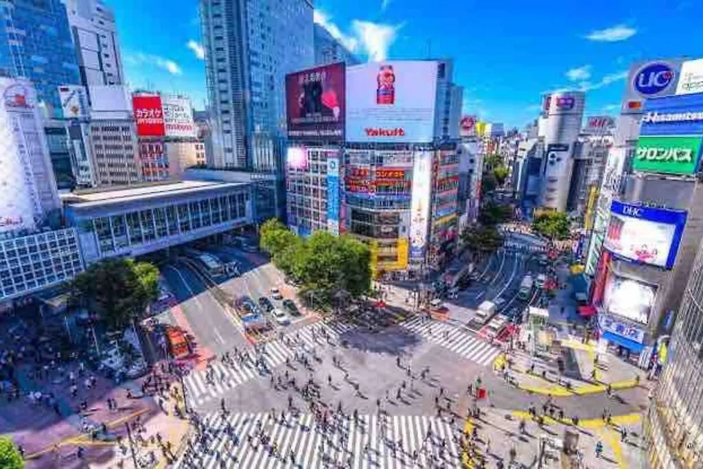 渋谷3分でベット4台の3ベットルーム65平米の一軒家 Apartment Tokyo